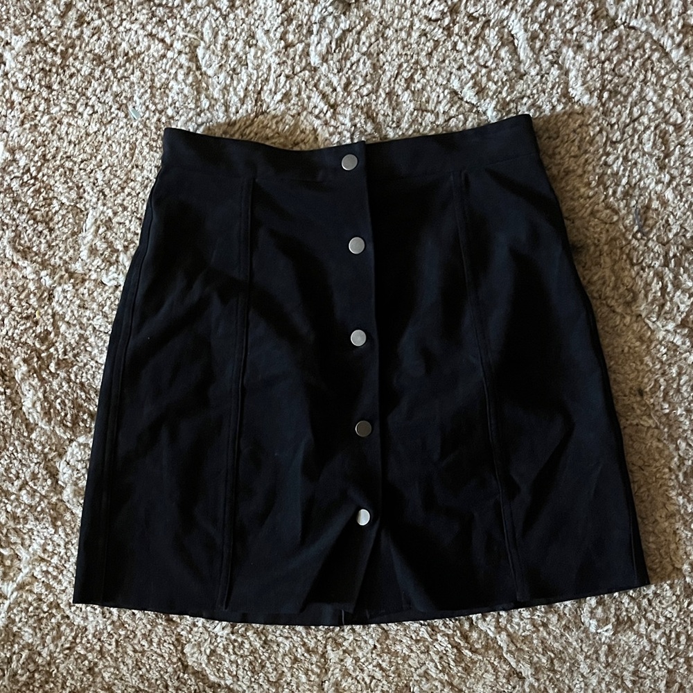 Wilfred Black A-Line Skirt with Button Detail